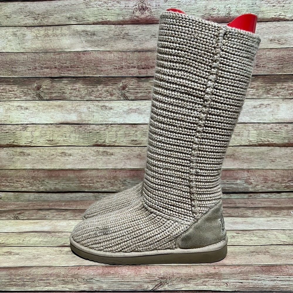 Ugg Brown Cardy Knit Boots